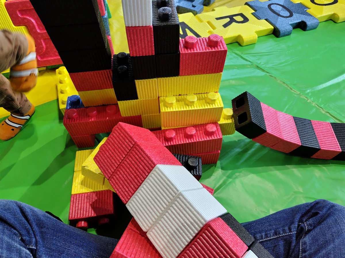 次男と姉◯な建築物を作りました。