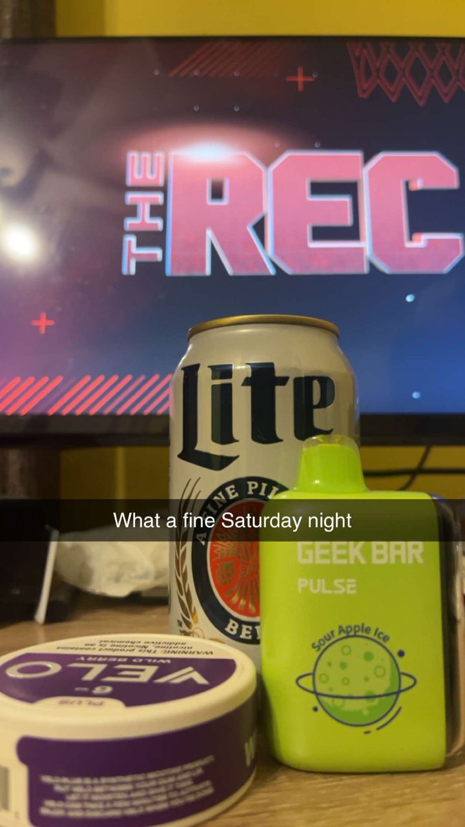 TheCarbster69's tweet photo. If tonight could be forever. I’d be okay with It. https://t.co/a39Fln3bho