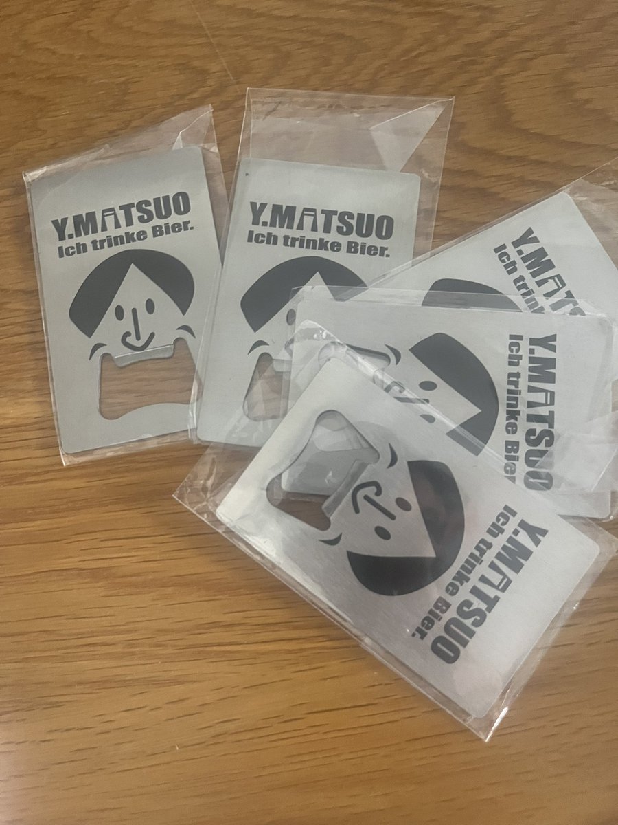 joschi_matsuo's tweet photo. 再入荷💜

#街で松尾コーチを探せ
#松尾コーチの栓抜き
#オレはなかなか捕まらないぜ
#1日10個ぐらい持ち歩くよん
#無くなり次第終了となります
#ちょっとでも広島に爪痕を
#貰えたらちゃんとSNSにアップしてね https://t.co/dHeH0zeSVK
