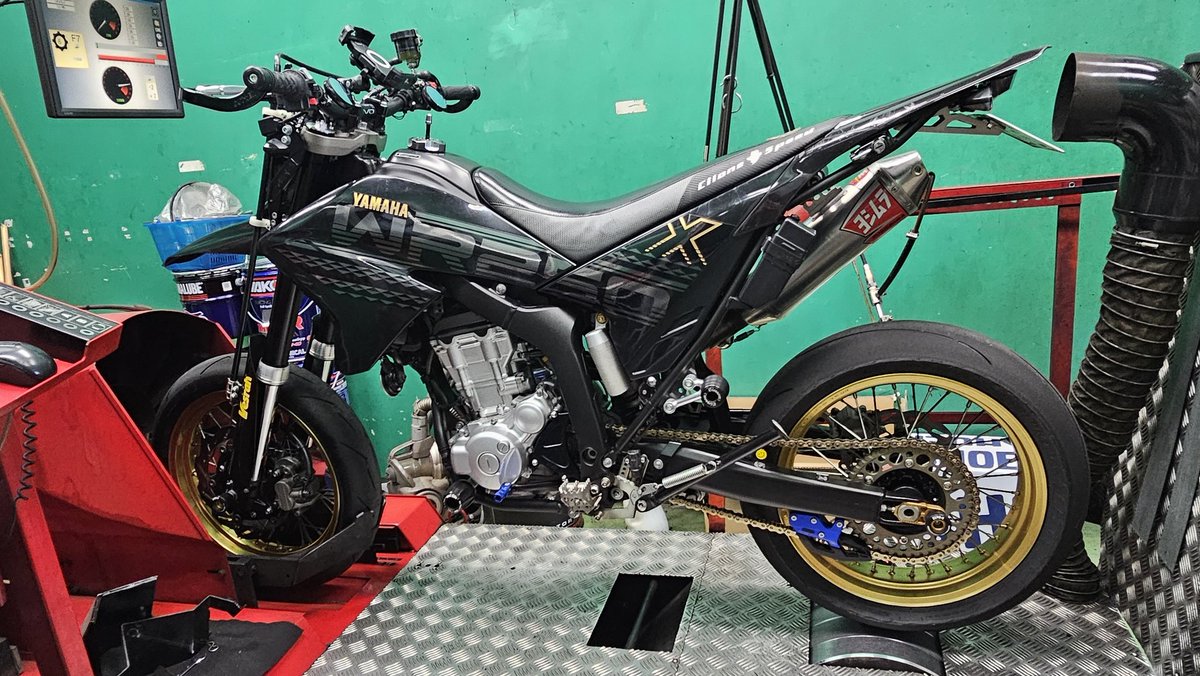 本日の2台目！！！！ 最近WRのご依頼が多い☝️ #WR250X