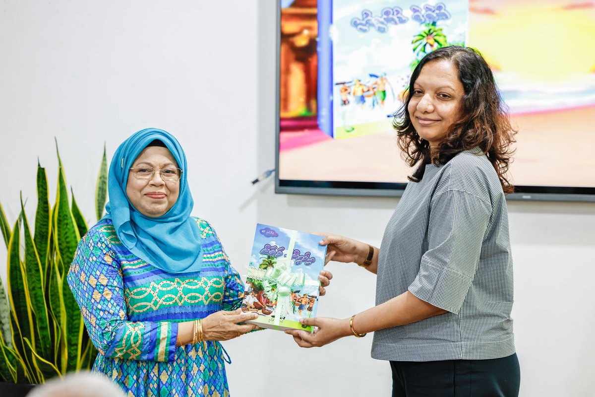 National Library of Maldives tweet media