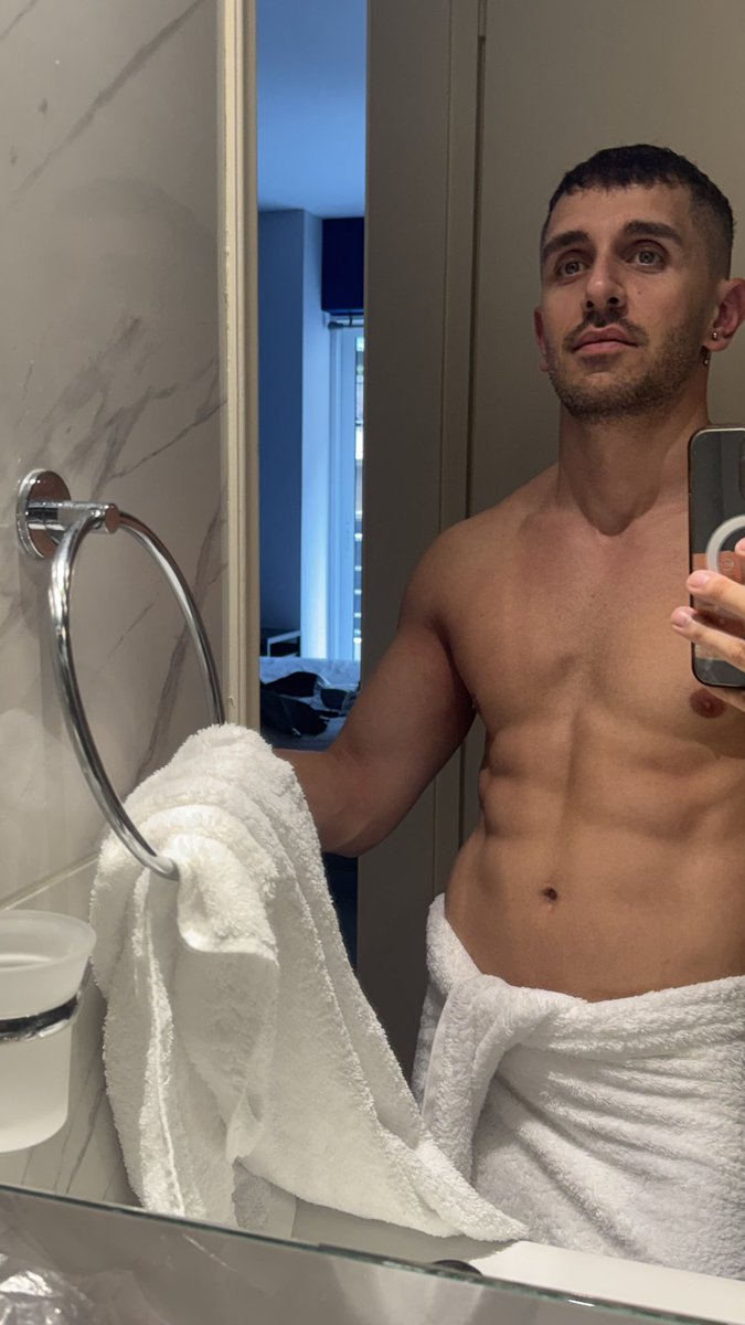 Mirror mirror on the wall…