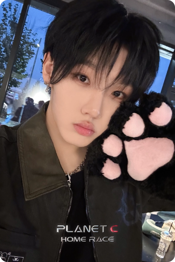 shumelties's tweet photo. 레이스카드 # 5 🐷

#XUESUREN #쉬에수런 #薛苏仁 #スーレン
#PLANETC #HOMERACE #플래닛C #홈레이스 https://t.co/6qd8tZ2LP8