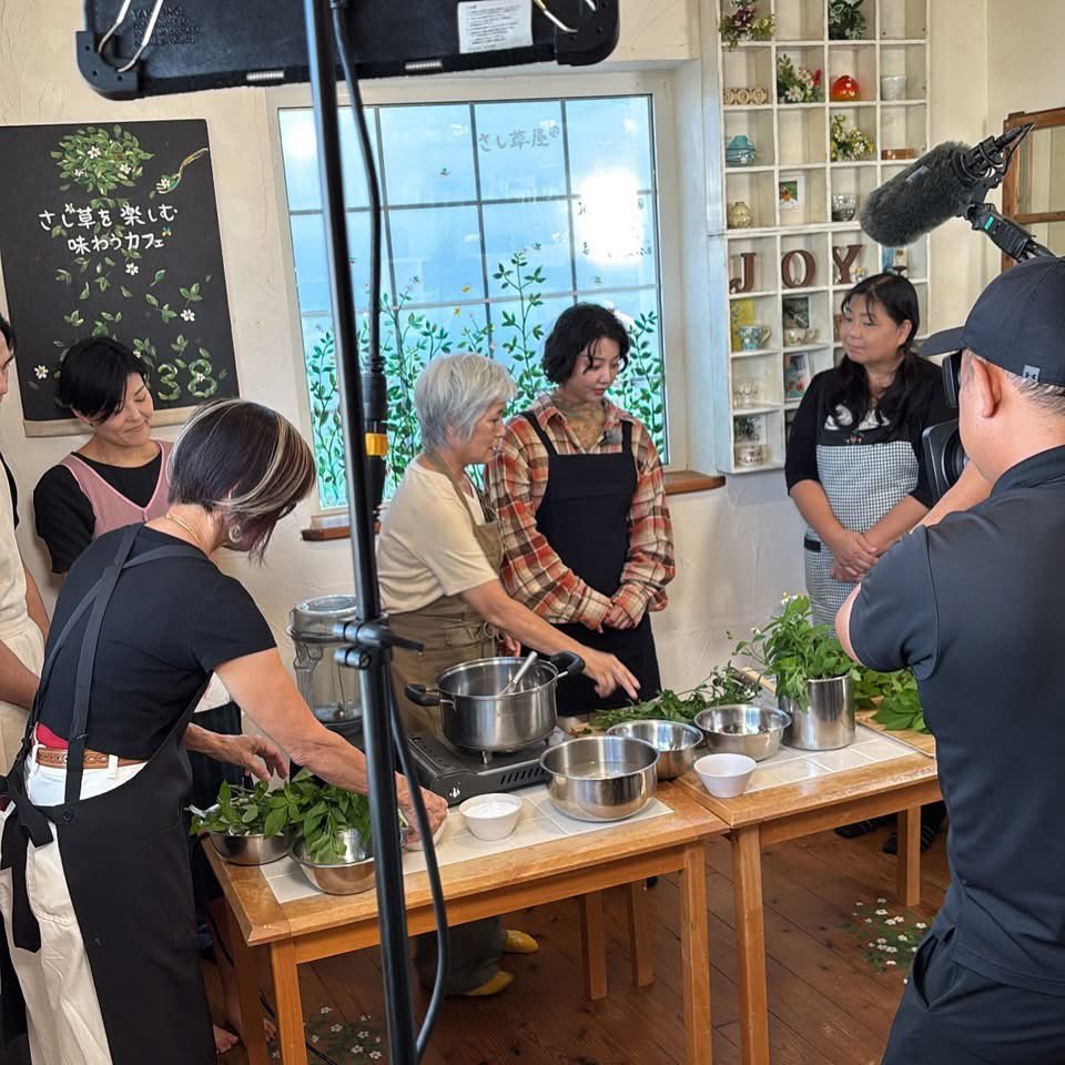joy34938's tweet photo. いいお天気ですね☀️

本日13時5分〜、5日に放送されて好評いただいたNHKの番組『沖縄金曜クルーズ　きんくる』の再放送があります😊✨

タイミングが合いましたらぜひご覧ください♪

#きんくる https://t.co/xXdh8HCsQi