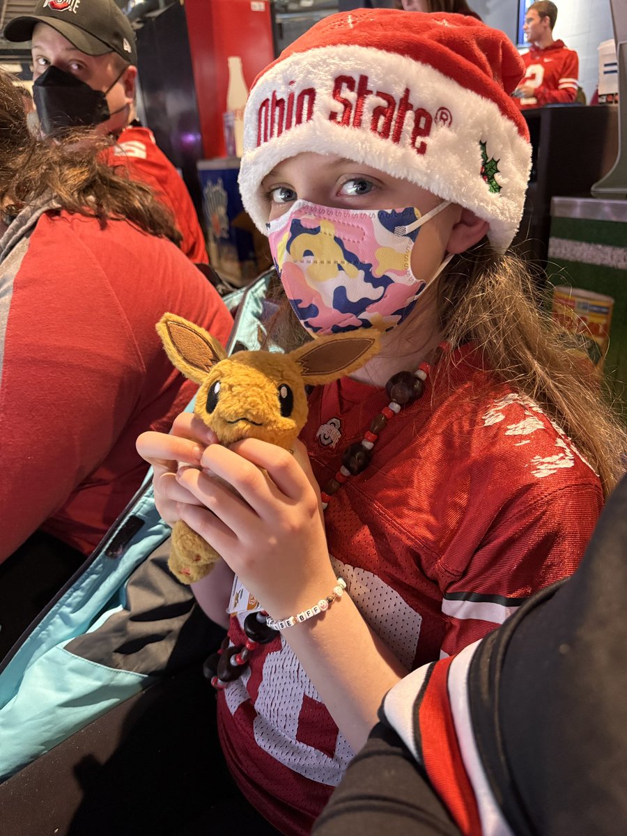 Eevee (and Zoë) say “Let’s Go Buckeyes!”

#bigtenchampionship #playpokemon #teamfitzy