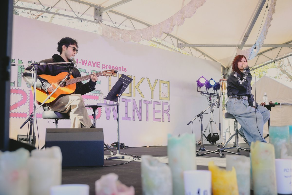 #さらさ 撮りおろし写真を公開📸✨

❄INSPIRE TOKYO 2025 WINTER❄
代々木公園イベント広場で開催中⛄

最終日、12/7（日）の
フリーライブステージに登場！
#さらさ <a href="/omochiningen_/">さらさ</a> 

Photo by 白石達也

✨Set list
M1　朝
M2　雲が笑う時
M3　祝福
M4　青い太陽
M5　Thinking of You
M6