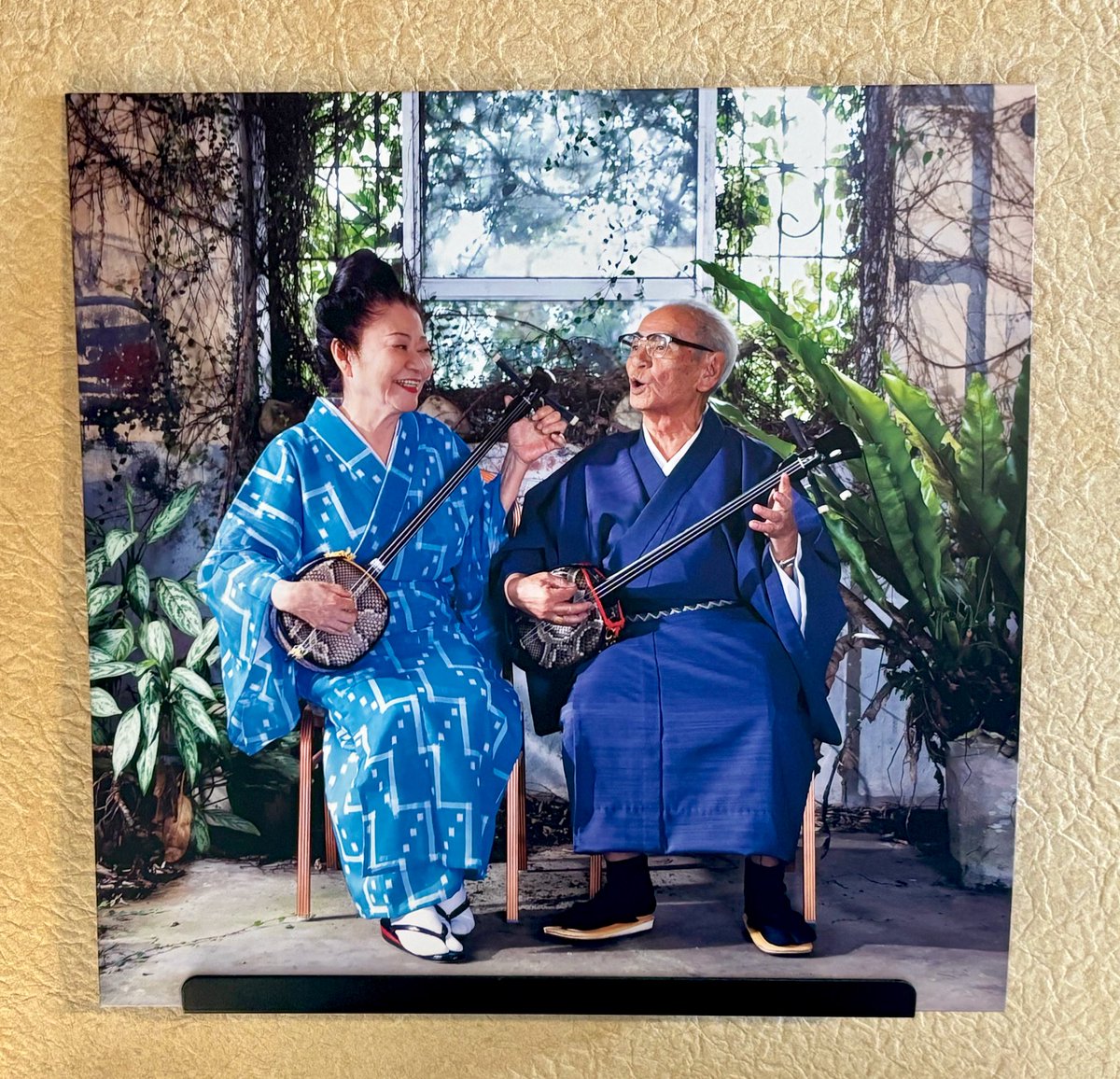 全く注文した記憶なかったレコードが届いた。調べたら注文したのは8月笑

登川誠仁＆大城美佐子
2大巨匠のアルバムのアナログ盤化は嬉しい☺️

 #vinyl