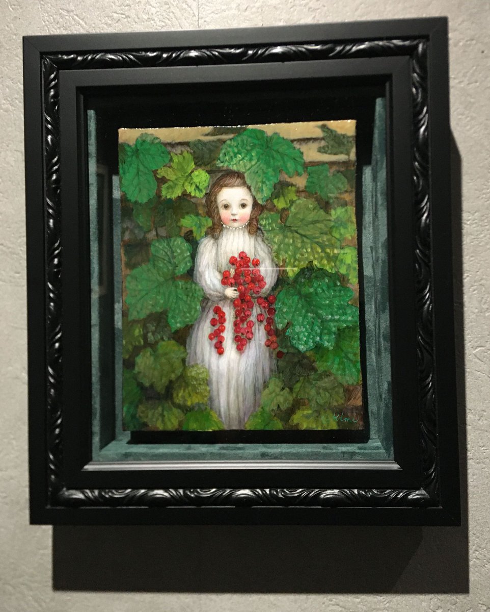 （→）また、私の絵に描かれる人物像は全て人形なんだとも思っています」と、くるはらさんが言っていたことを思い出す。では、人形とは誰かといえば、きっと「森で考え」ている、くるはらさん自身でもあるのだろう。

展示は今日まで。
みうらじろうギャラリーの最寄駅は小伝馬町。