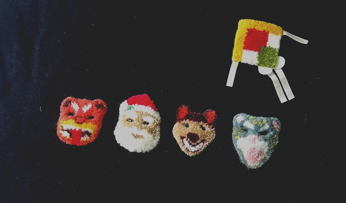 今回のコミコンはこれで参戦‼️
声かけてもらえて嬉しかったよ〜
お店の方にも見てもらえて涙です😭✨