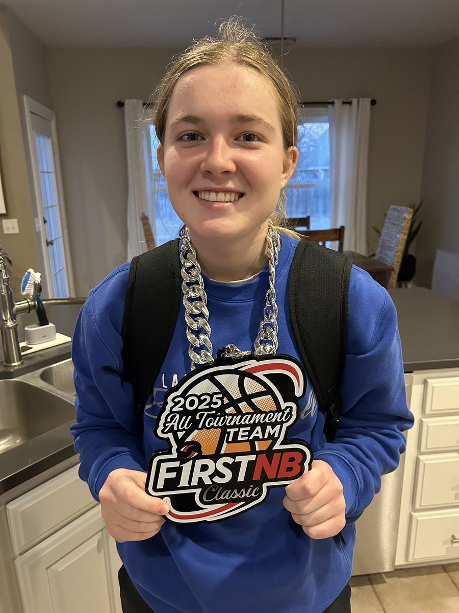 mountiewbb's tweet image. Congrats to Junior Guard, Cadyn Harris! 
@RHSMounties @PaulADrps @rhs_21 @f1rstnbnwa