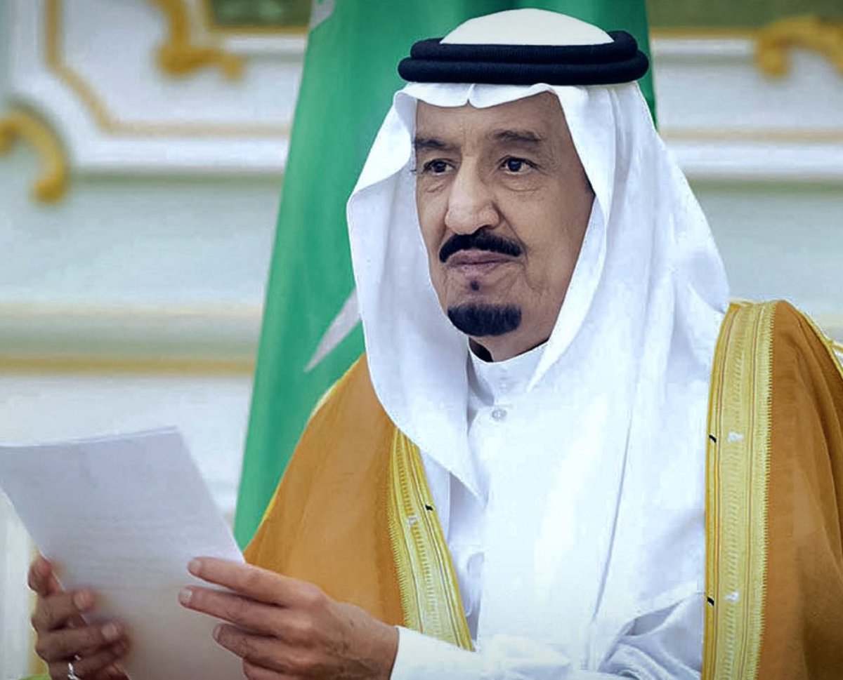 eng_hossam1992's tweet image. اللهم احفظ والدنا جميعا الملك #سلمان_بن_عبدالعزيز، وأيده بتوفيقك، ومدّه بعونك، وأطل في عمره على طاعتك، واجعل عمله خالصاً لوجهك الكريم، ووفّقه لما تحب وترضى، وانصر به الإسلام والمسلمين ،،،..

اللهم آمين، آمين، آمين

#صباح_الخير