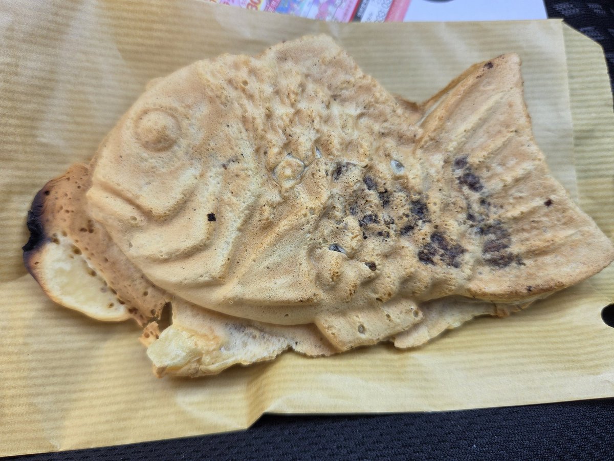 久しぶりにたい焼きを 食べました。 今、200円になっていたよ… でも