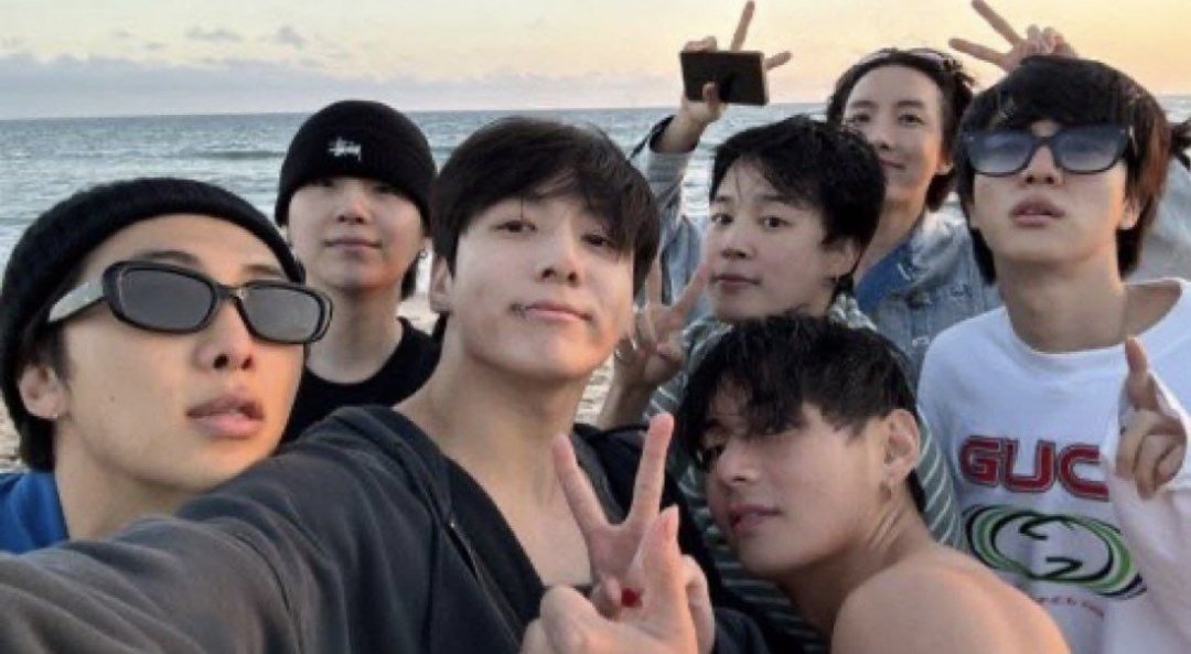 onlyrubiiss's tweet photo. #To_BTS
I'll always be waiting for you, I love you just the way you are, so please take good care of yourself. You will always be my happines. I love you so much 💜💜💜💜
WITH BTS TILL THE END
APOBANGPO WITH BTS
#WaitingForYouBTS https://t.co/Wu7QyBNqAW