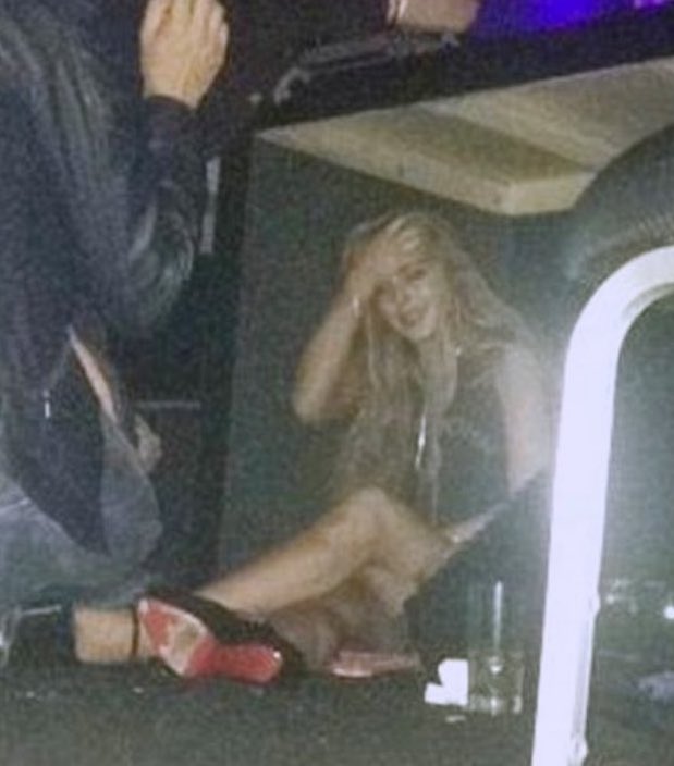 izzyroadkill's tweet image. Hungover by Kesha rn