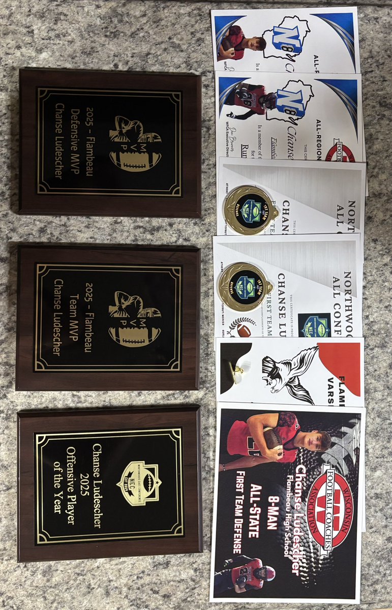 Chanse Ludescher tweet media