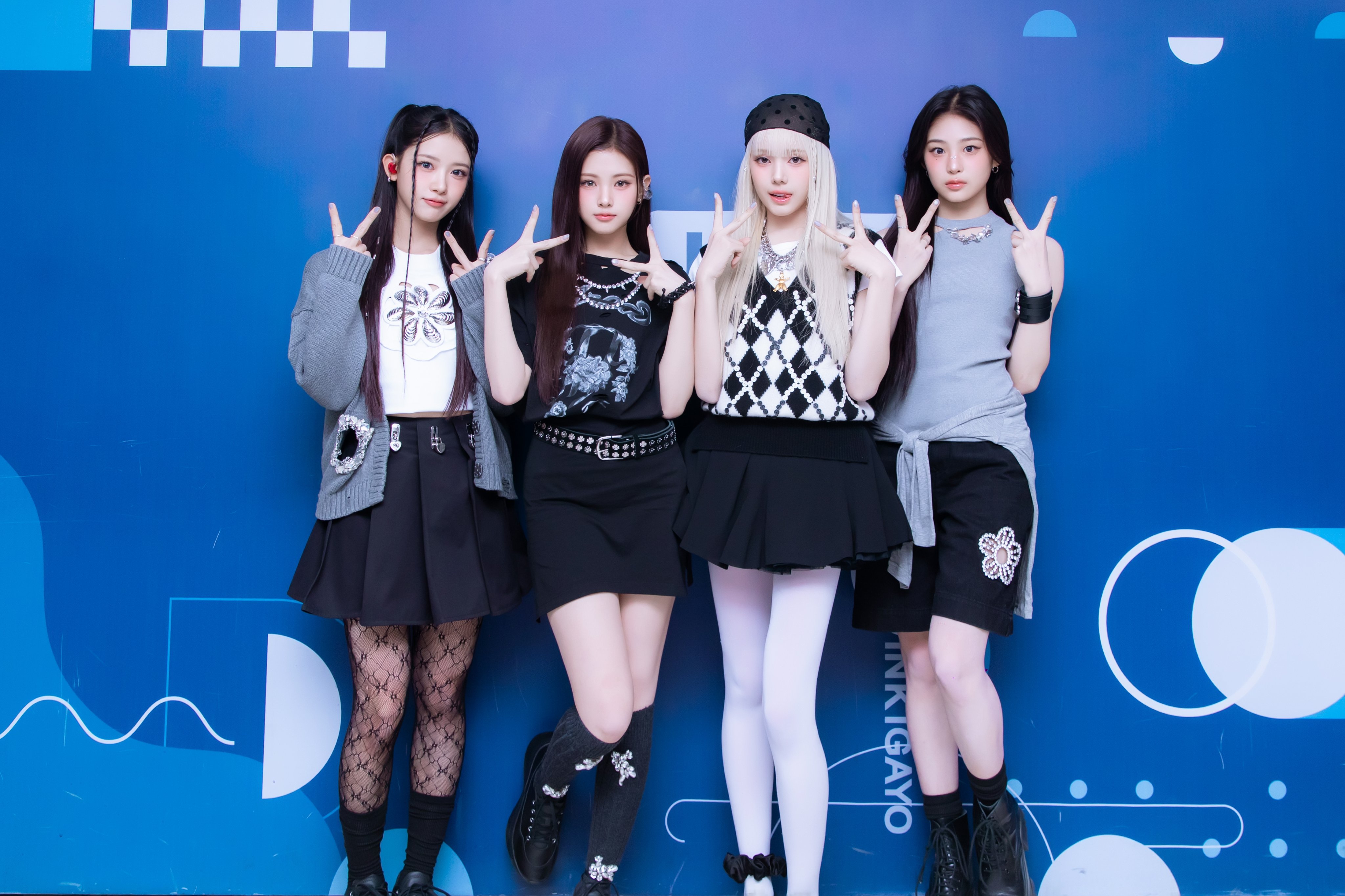 G7iW0dpbAAAfChJ?format=jpg&name=4096x4096