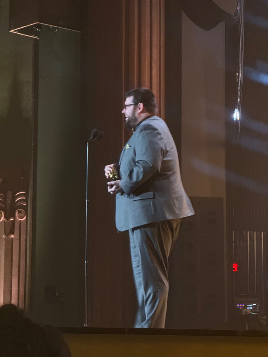 shoutout single mothers and flats