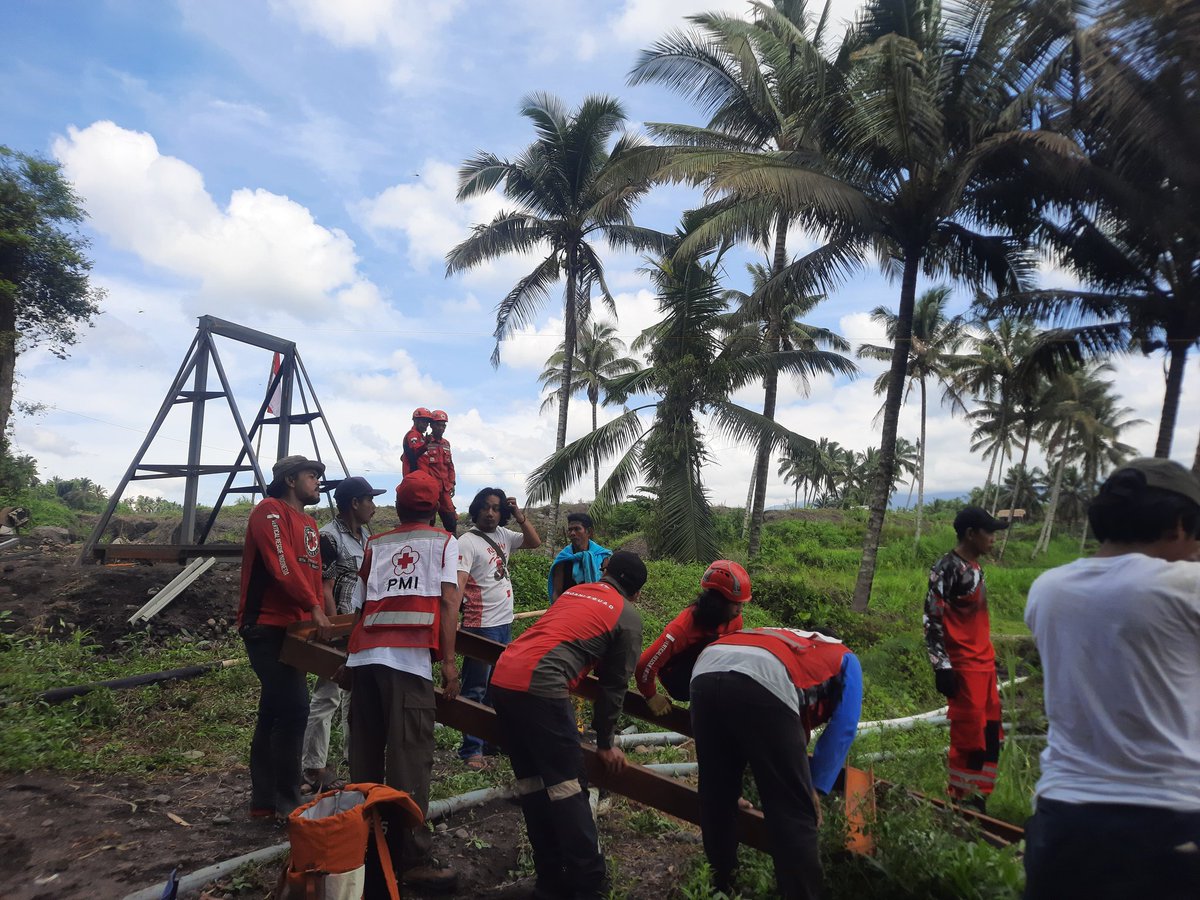 PMI Lombok Timur tweet media