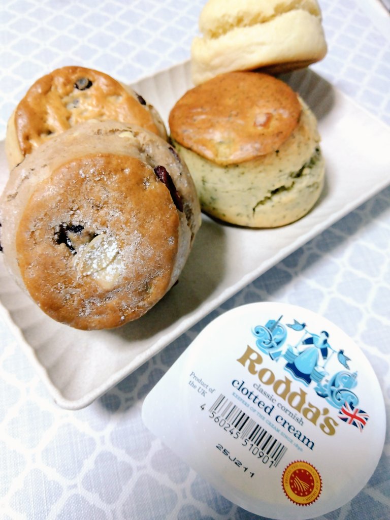 スコーン大好き🐧✨️