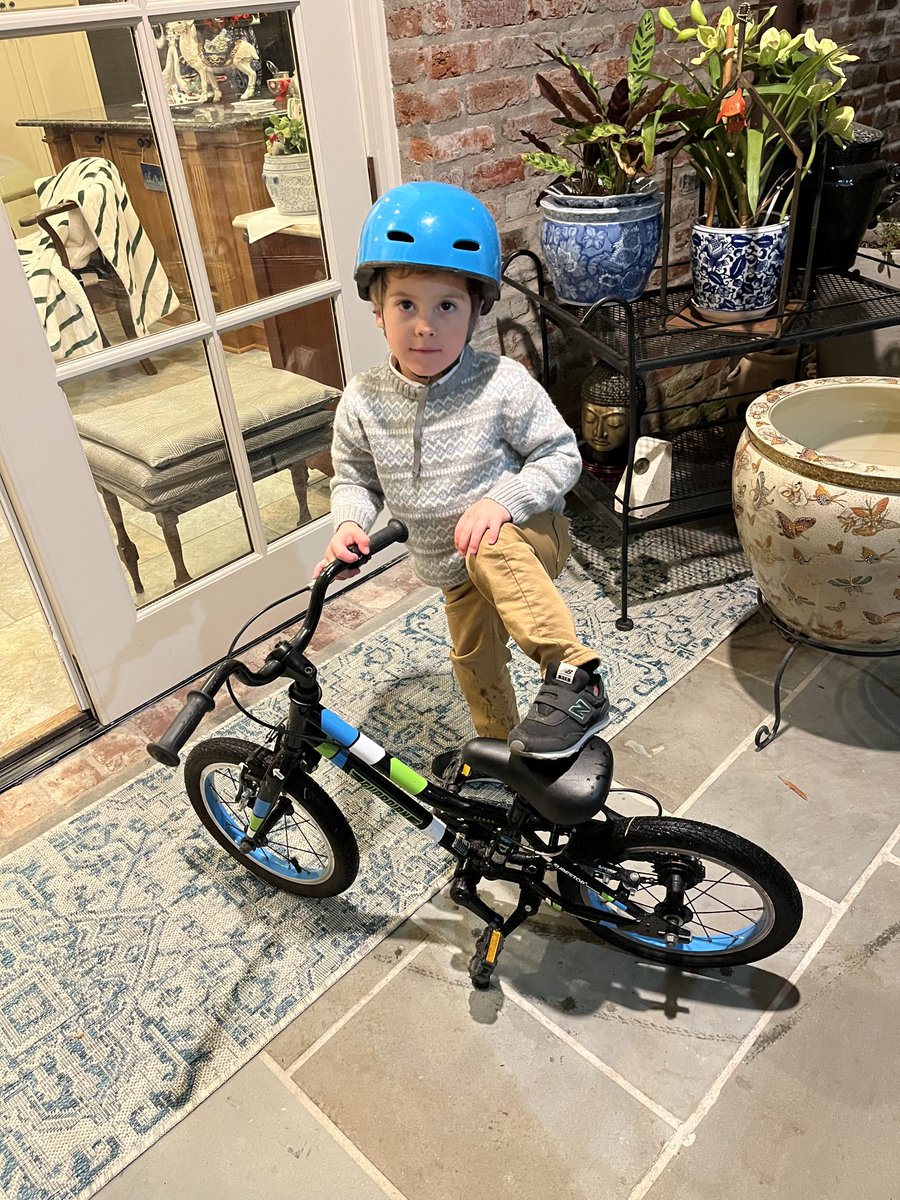 Dan Claitor tweet media