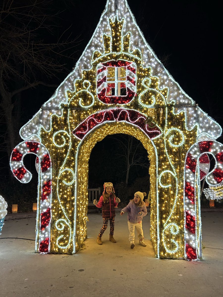 amay_23's tweet image. #BotanicaWichita