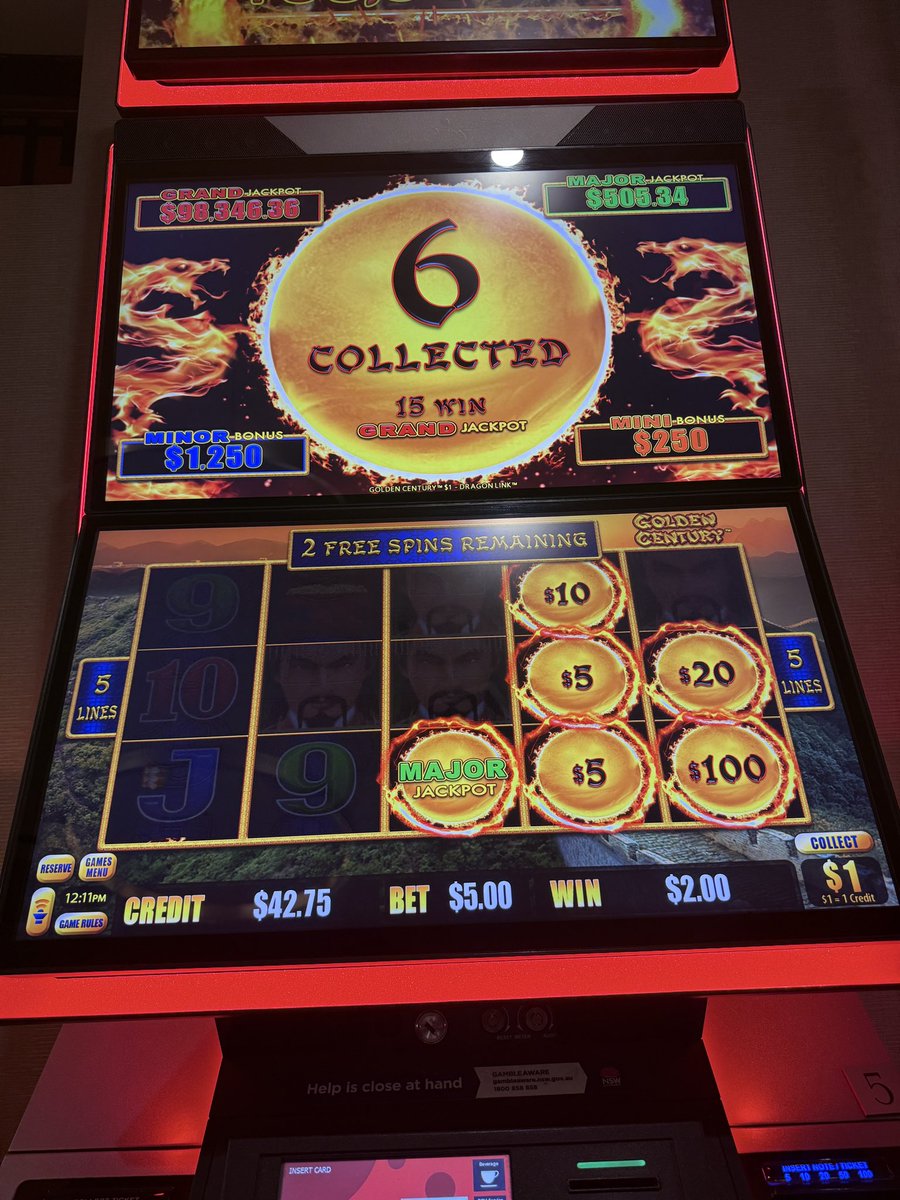 privatelygod's tweet image. my guy this was all today 😭 i said i would get coloured balls and that’s what happened pls it’s so easy