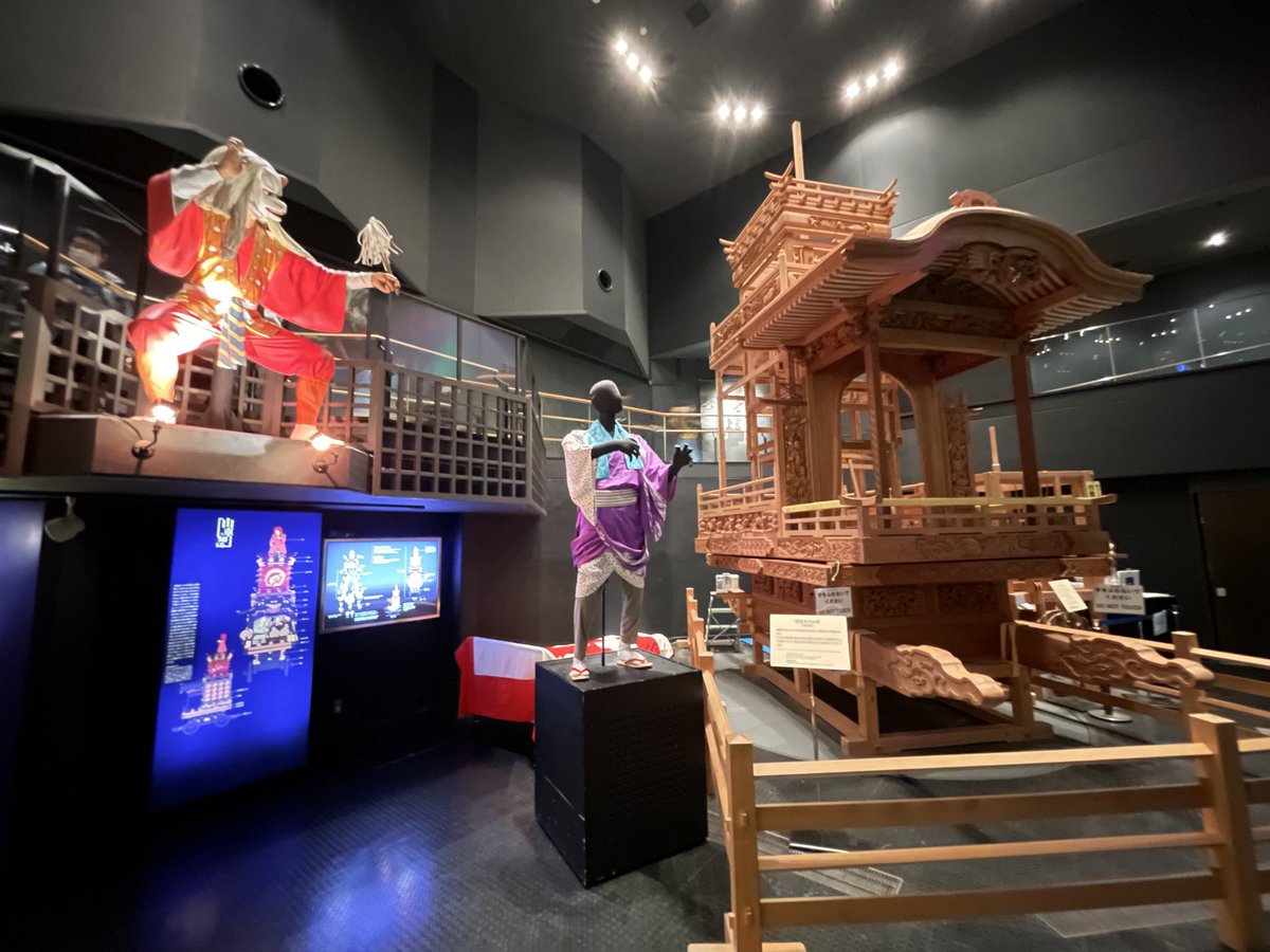 bec_yn's tweet image. 川越祭り会館へ。
今日は、川越市民の日ということで無料で入館。
青森のねぷたを思い出す大きな山車が圧巻でした。 #埼玉県 #川越市 #川越祭り会館 #街歩き