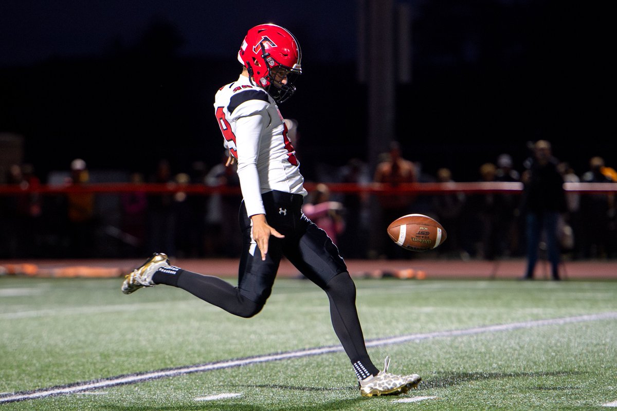 Congrats to senior punter Danny Lindenberger, who finished the 2025 PIAA season as 4th in the state in Class AAA in punt yard average, and his 72 yard punt in our season opener was the longest punt in Class AAA. 

The punt was also the 3rd longest across all 6 classifications!