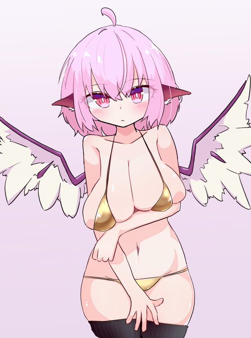 #今年も残りわずかなので今年一番伸びた絵を貼る
ゴールデンビキニみすちーつよい 