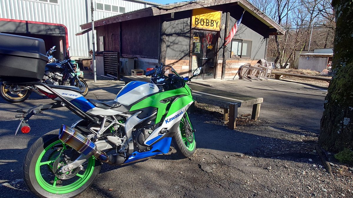 やっぱりここが一番の憩いの場所や😆︎✨ ご馳走様でした🙏🍔🍛 #ZX4RR