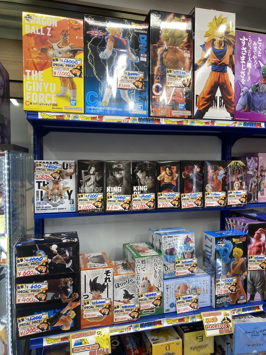 ワンピース ドラゴンボール　一番くじ　プライズ　まとめ売り ドラゴンボール一番くじ、ワンピースプライズ 1Fにて特価販売中です