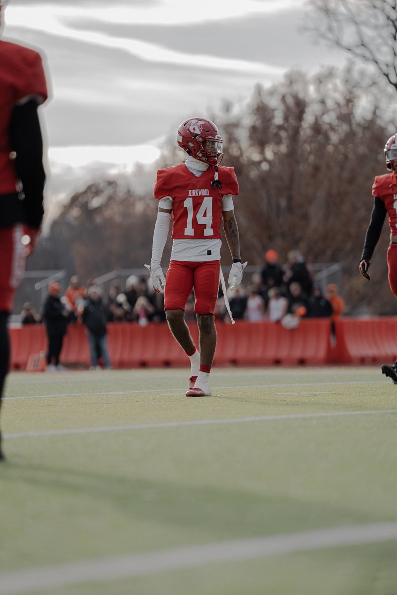 4th_Addition's tweet image. All-metro defensive honorable mention! 🙏🏽
@JPRockMO @SidelinePreps @jmac___19 @Bryan_Ault @mwfbrecruiting @PrepRedzoneMO