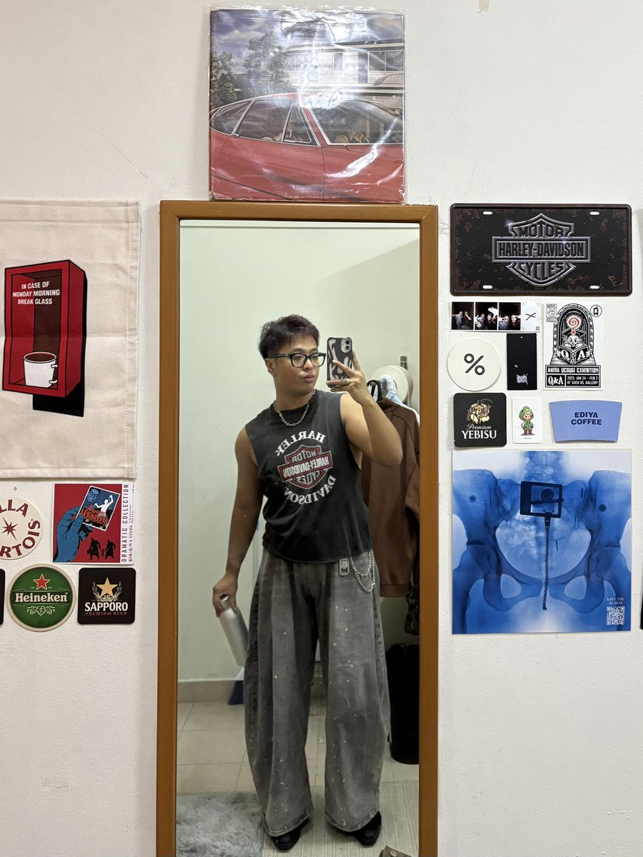 JoshuaAlexius's tweet image. lowkey ate this fit up tho ngl