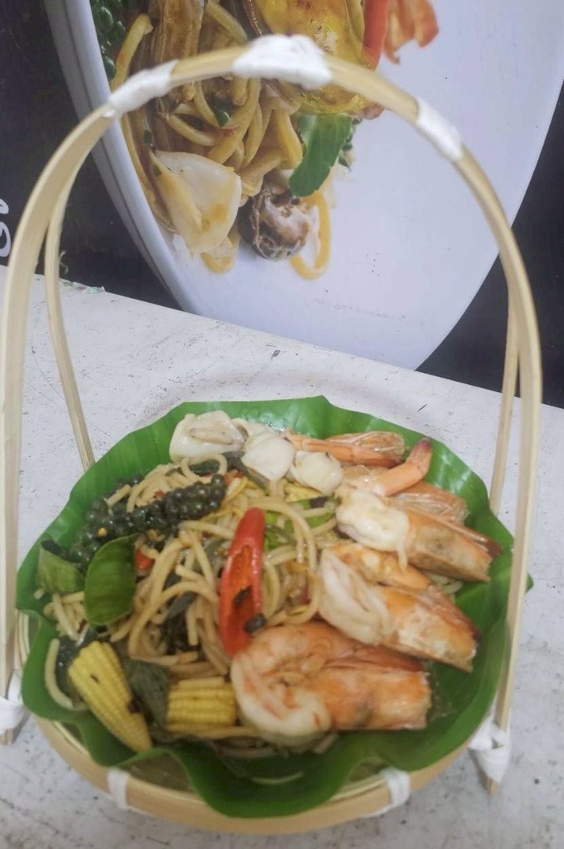 Fluke’s Japanese Mom tweet media