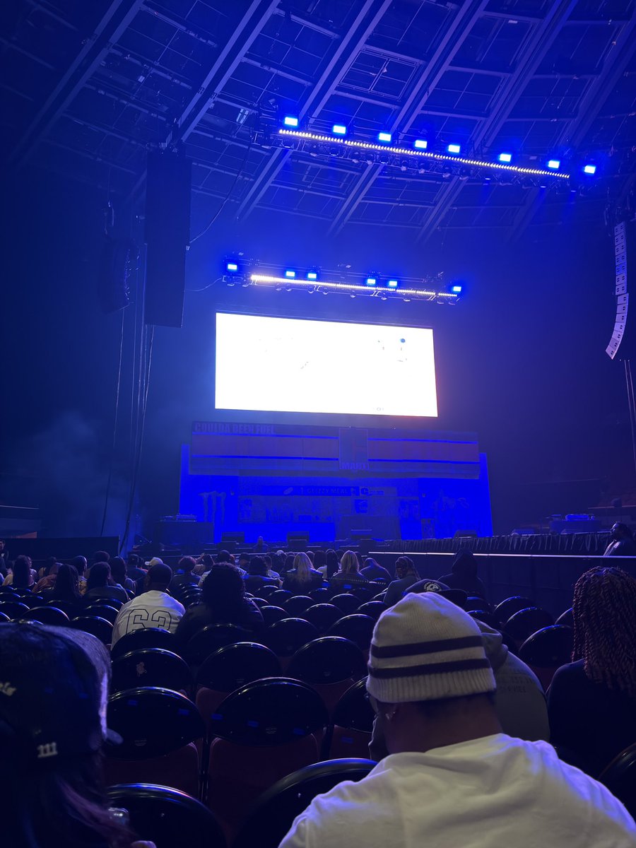 Matt F. Thompson tweet media