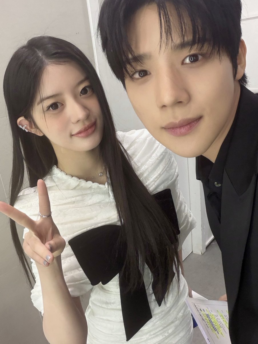 Princess Sangminju and Prince look have come 👑