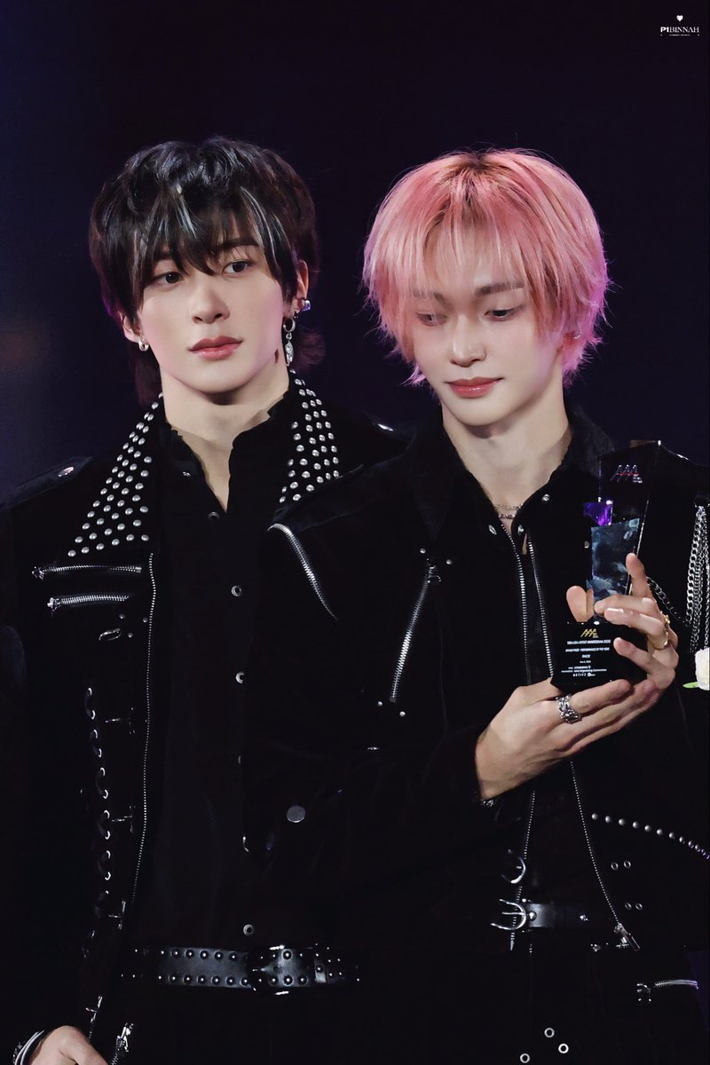 เข้าใจทุกอย่างว่าทำไมพาร์ทคู่ Get a Guitar กับ Boom Boom Bass ถึงต้องเป็น2คนนี้