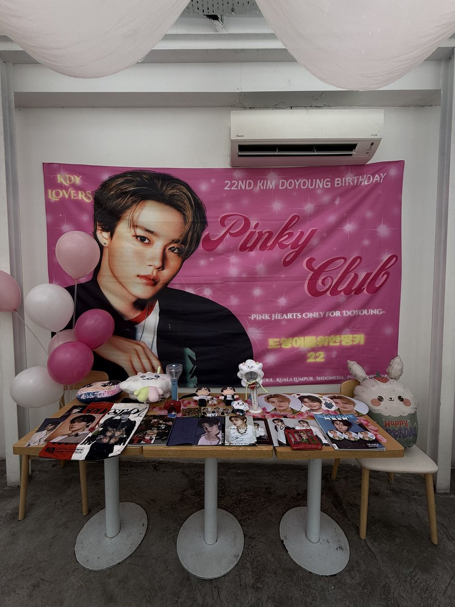 2025 BIRTHDAY CAFE EVENT
for TREASURE KIM DOYOUNG 

📍 SPILLSTONE COFFEE, KUALA LUMPUR
📅 12.07      (12.30 - 17.00 MYT)

- OPEN NOW🩷 -

#PINKYCLUB2025
#PinkyForDoyiee22
#도영이를위한핑키22

#트레저 #TREASURE
#도영 #DOYOUNG
<a href="/treasuremembers/">TREASURE</a>