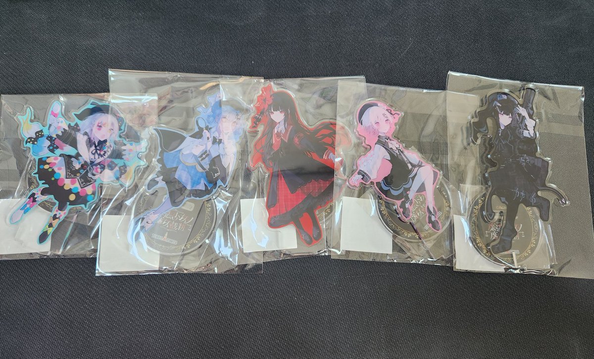 akatsuki20085's tweet photo. まのさばの買えなかったキャラ分届いた！
アクスタ全キャラコンプ https://t.co/5K7y10eL6W