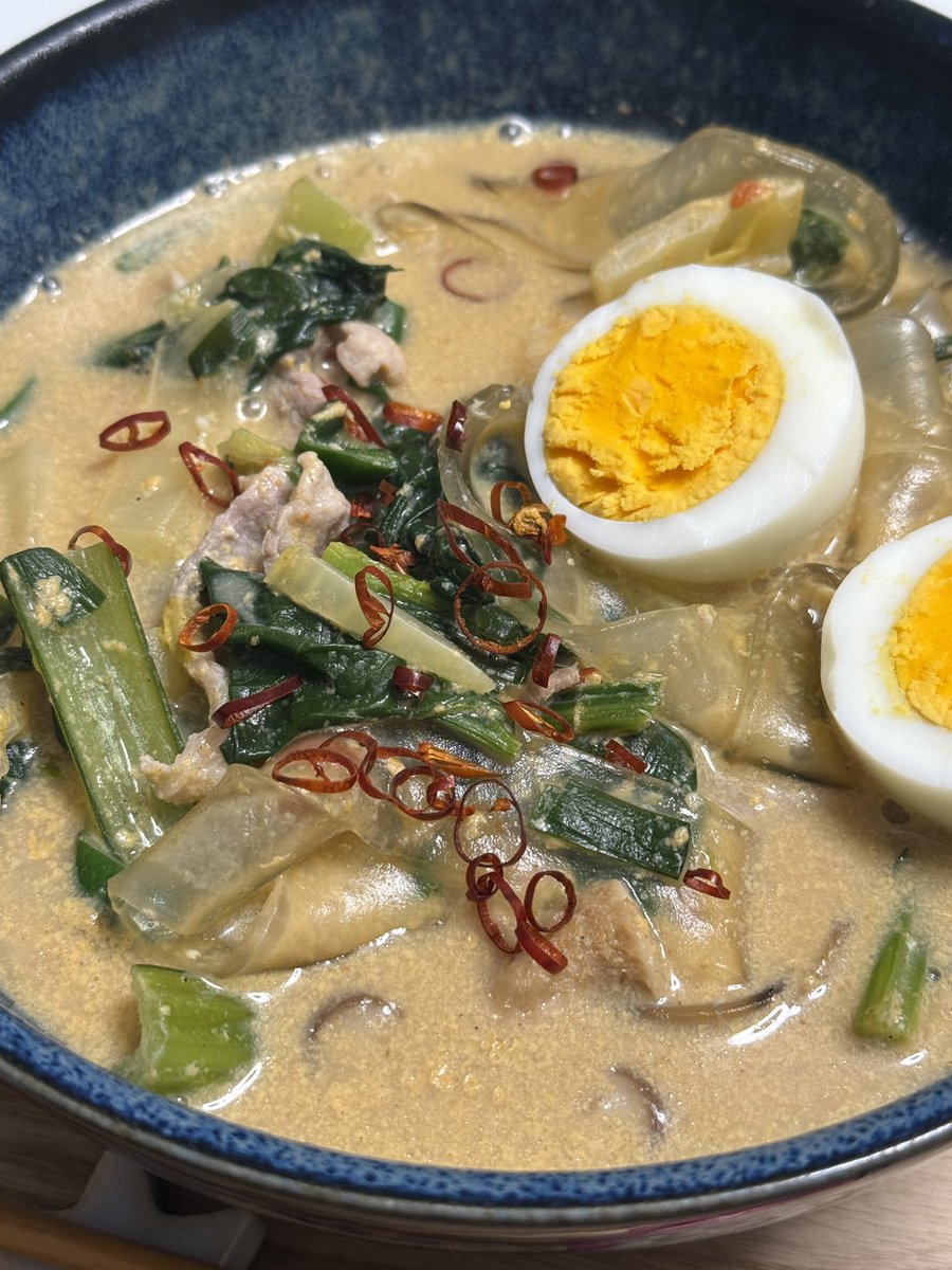 昨日の麻辣湯！！
豆板醤を少し増やした。
このレシピでしばらくはいこうかなとおとう。

まーらーたん研究員👩‍🔬