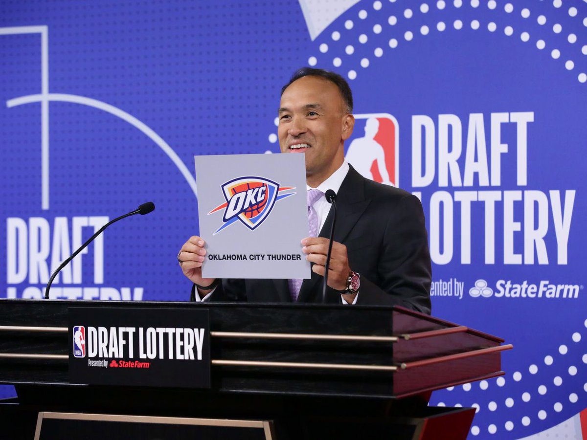 KalshiHoops's tweet image. The Thunder now have a 12.5% chance of getting the #1 pick in the NBA Draft. 🤯⚡️