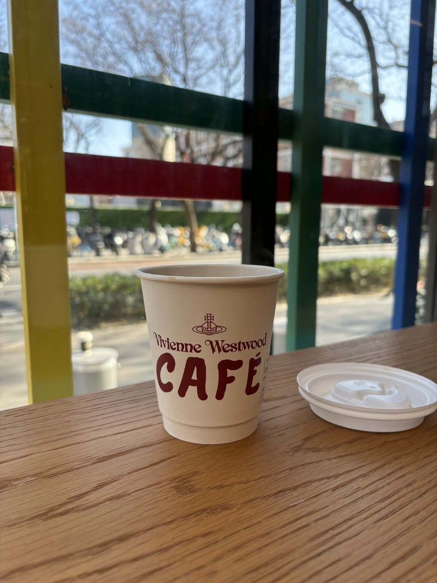 Tony_Buoi_Sang's tweet image. Quyết định việc tặng thưởng cho cư dân thị trấn X

1. Hôn nhân (1 lần, tái hôn không tặng nữa): 999999
2. Mở cửa hàng, xưởng, doanh nghiệp, nhà hàng,...(1 lần, phá sản mở lại không tặng nữa): 888888
3. Mừng sinh em bé (mấy lần cũng tặng): 777777
4. Mừng…