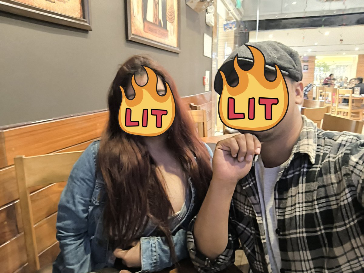 Carlos y Thalía 🍍 tweet media