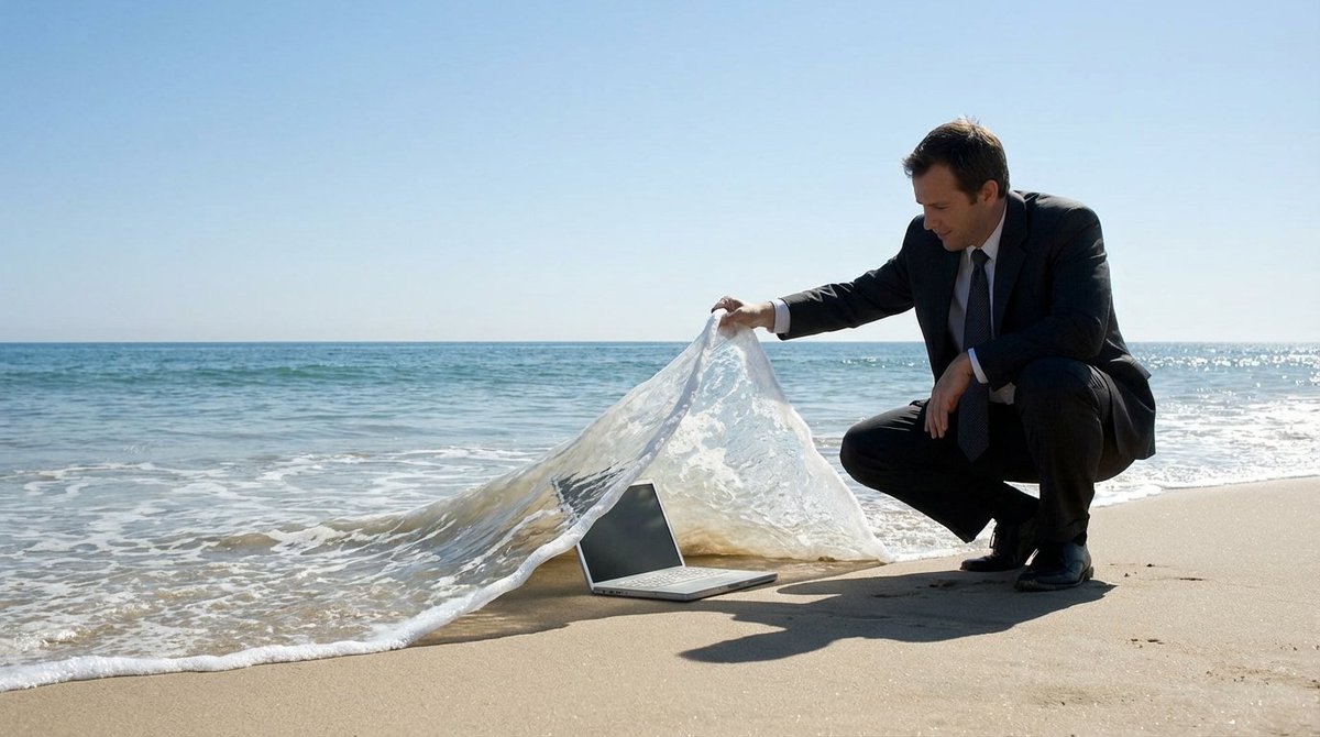 Lovart prompt result: How Lifting Waves Transformed My AI Visuals