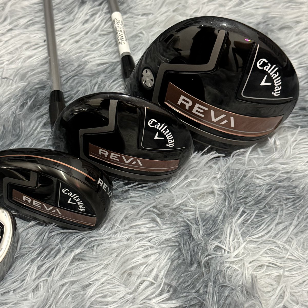 ciggaftersix6's tweet photo. WTS CALLAWAY REVA LADIES SET 
95% condition - Like New
- masih ada yg tersealed
- jarang dipakai
- include bag, iron, hybrid, wood, driver dan putter.

price : 13.000.000 -> negotiable
📍jakarta selatan
bisa COD ✅

#Golf #wts #jual #jualbeli #jualgolf #callway https://t.co/Dlvtqwgrp1