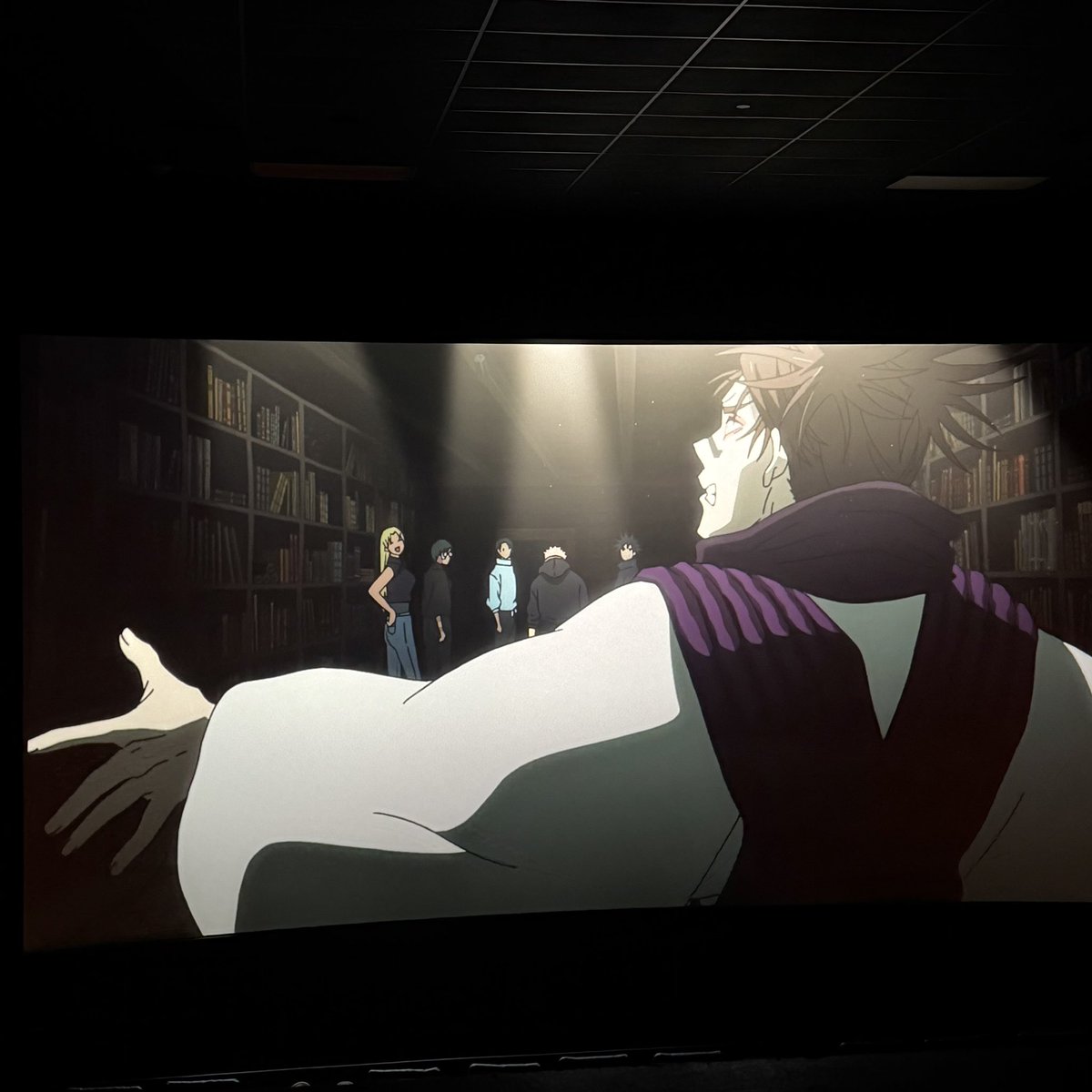 bakachoso's tweet image. everyone laughed at choso saying “YUJIII” at the theater it was so cute of him