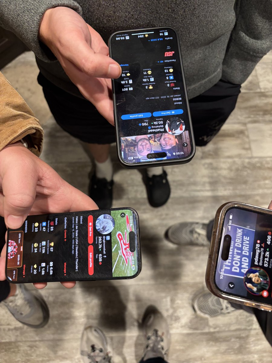 Chanluh 🪐 tweet media