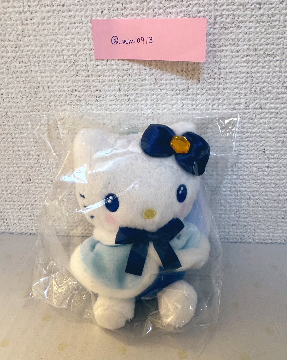 _mm0913's tweet photo. @Arisa_30_0206t 亜里沙様初めまして、𝓜.と申します。
検索より失礼致します。
当方B-11賞ハローキティを所持しております。
A賞シナモロールとの交換は可能でしょうか。
賞違いとなってしまいますがご検討頂けますと幸いです。 https://t.co/9ro4hClJsr