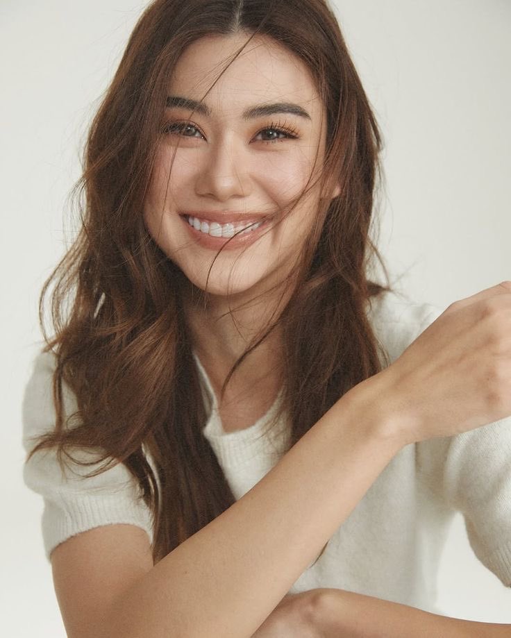 im_sunnieee's tweet photo. “In my 10 years in this industry, I have never said no to any series or drama. I have never said no at all” — Lena🦋

“I’ve been fighting for a very long time” (After saying this, she cried) — Lena🦋

These words keep echoing in my ears. When I see her, I just want to hug her and tell her, “You did so well, geng maak💫 You deserve something even better, and I truly believe you will receive it in the coming days 🤲 I love you🤍”

#Lalinalena #ลีน่าลลินา