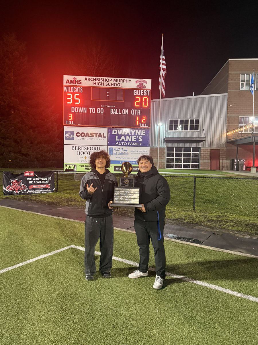 ta1ataina's tweet photo. There’s many different words to describe my time with AMHS..but the best word to describe us is RESILIENT. Haters will try to discredit us but they can’t deny the results !! 2025 2A State Champions #villains
@MurphyFootball_ https://t.co/GtUpKNAFl2